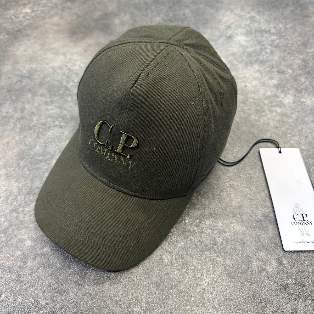 CP COMPANY CHROME BASEBALL CAP WITH FACE MASK & NECK COVER BLACK