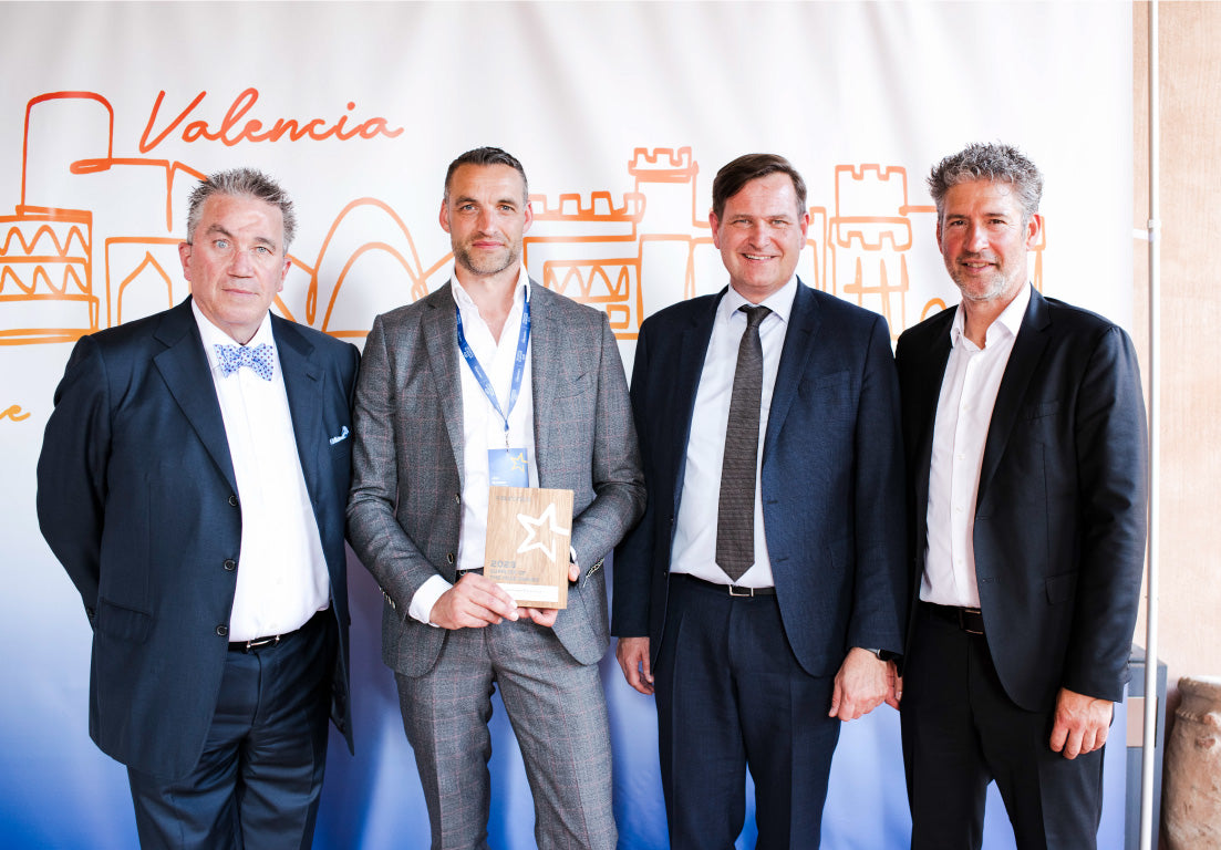 Supplier of the Year Consumer Electronics: TPVision. From left to right, Hans Carpels, Jan Karssen, John Olsen and Dennis Tomassen.