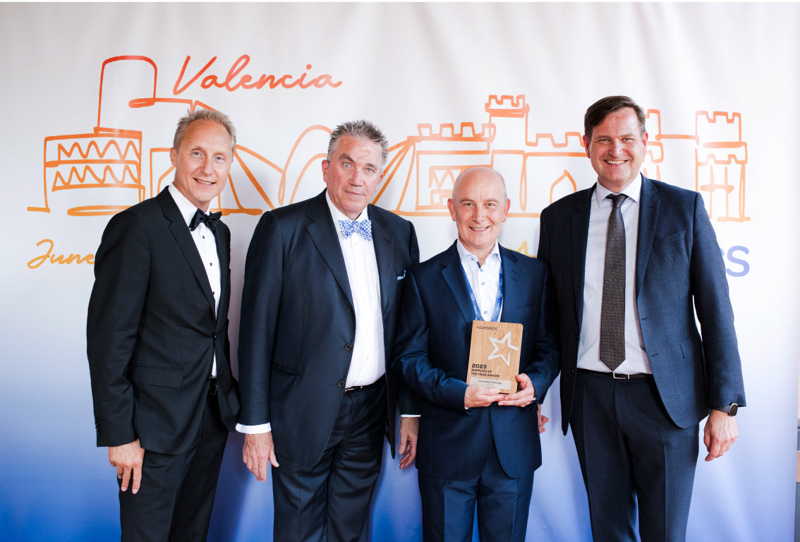 Supplier of the Year IT: Lenovo. From left to right, Merijn Meintjens, Hans Carpels, Neil Berville and John Olsen.