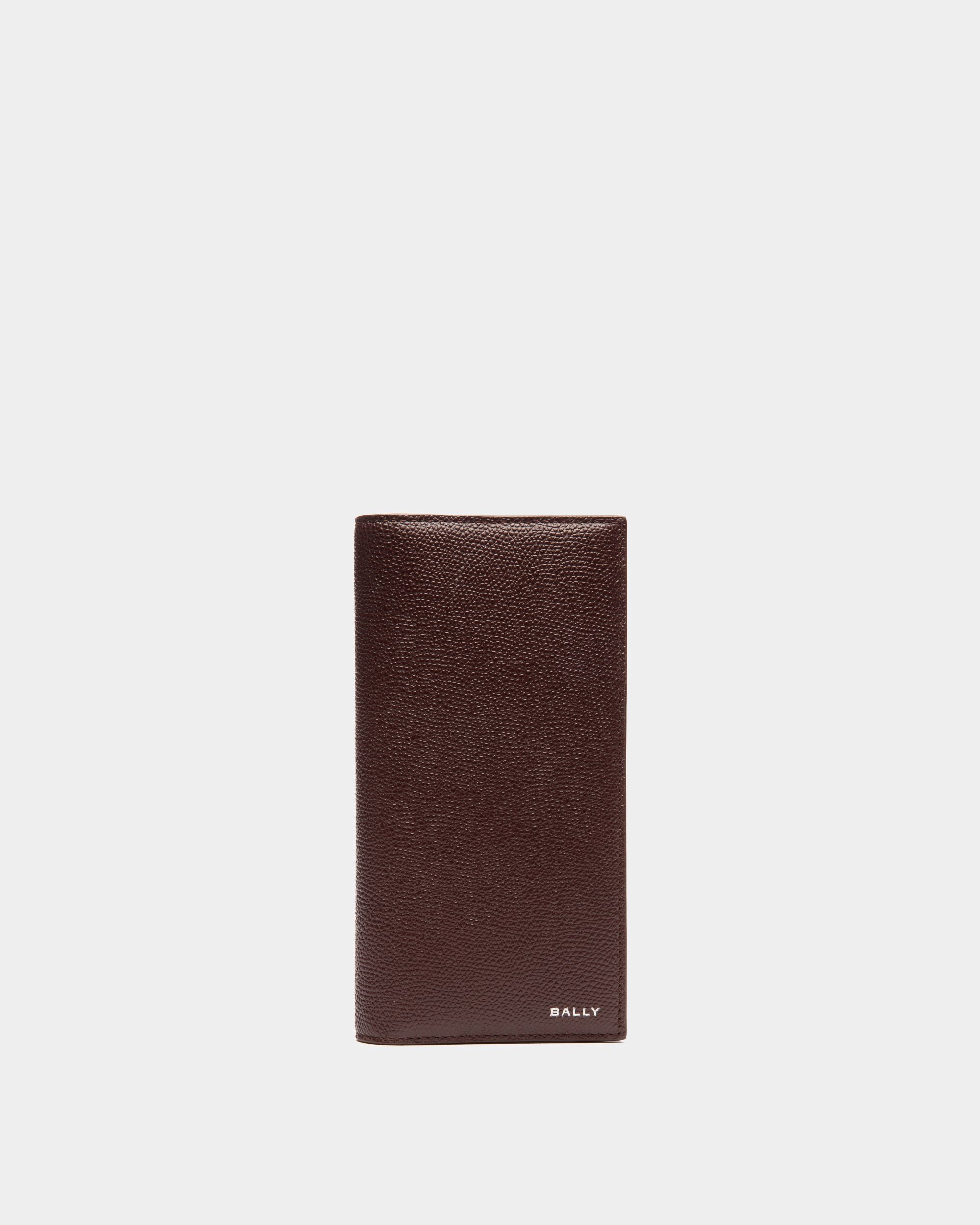 Flag | Men's Continental Wallet in Chestnut Brown Grained Leather | Bally | Still Life Front