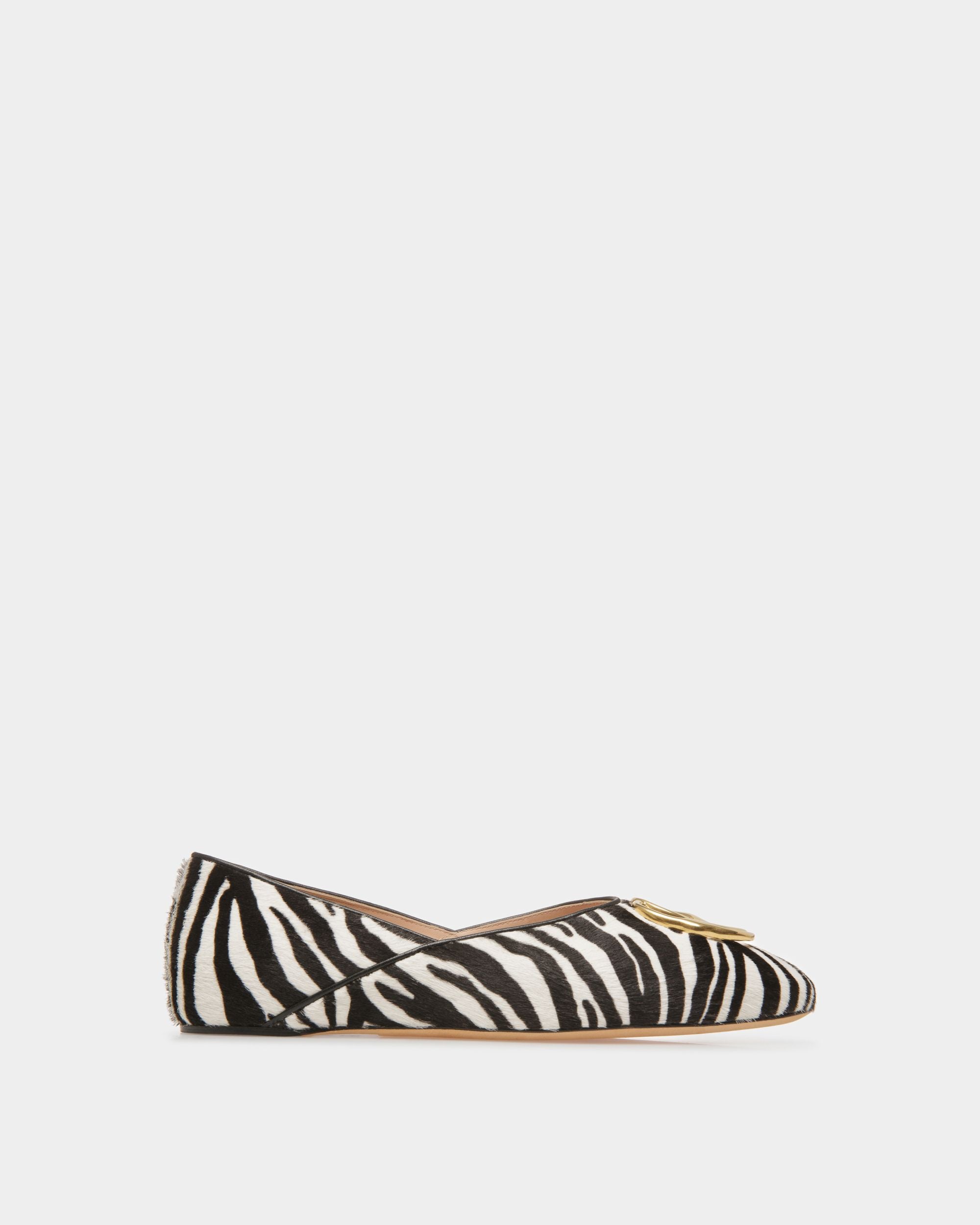 Gerry | Women's Flats | Black And White Leather | Bally | Still Life Side