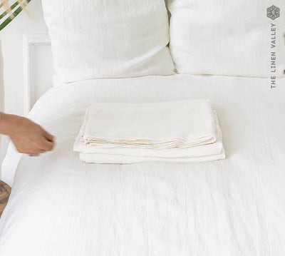 Soft and breathable linen bed sheet is made from highest quality linen.