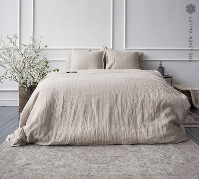 When you choose our natural unbleached linen bed linen set, you are choosing a timeless classic and the serenity and elegance it brings.