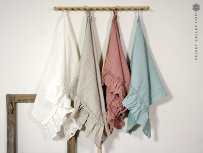 Natural linen striped towel with ruffles - Velvet Valley