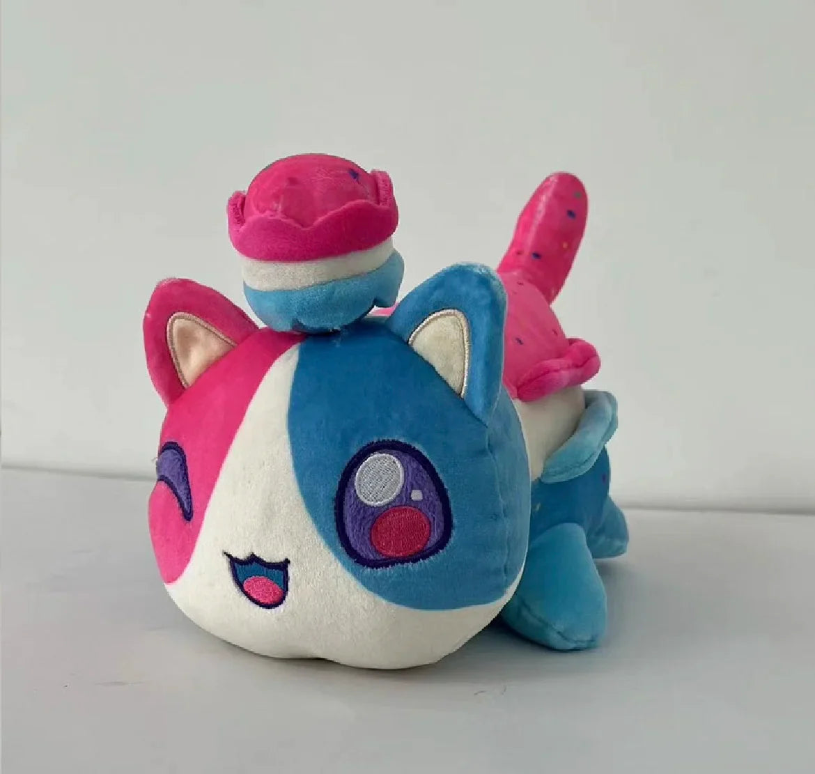 Soft Meemeow Donut Cat Plush - Image 9