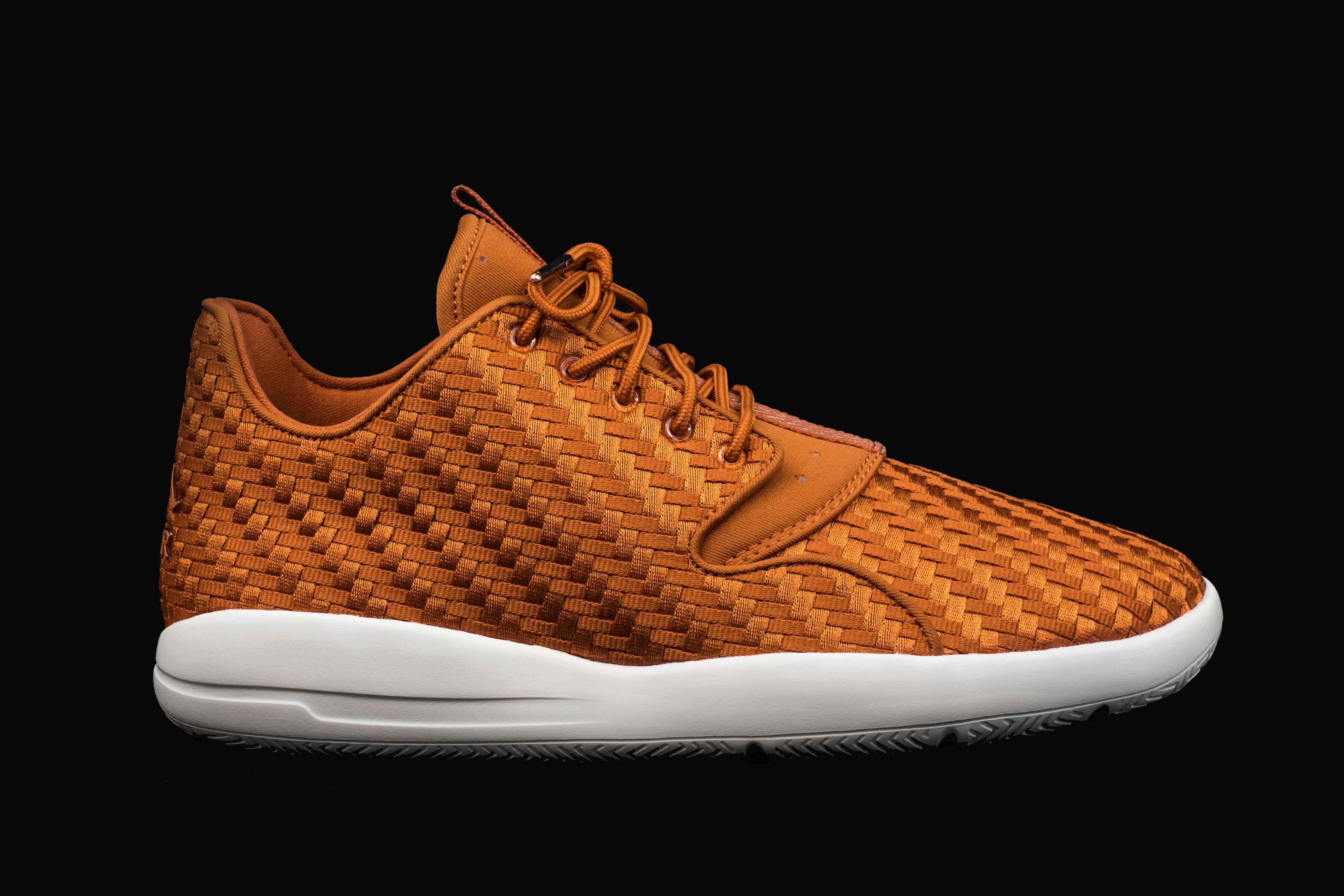 jordan eclipse orange