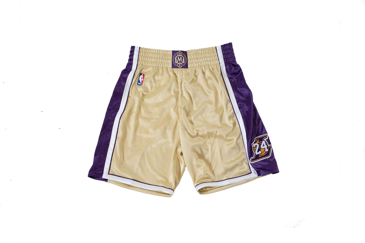 Mitchell & Ness Reversible Authentic Kobe Bryant Los Angeles Lakers Jersey  — MAJOR