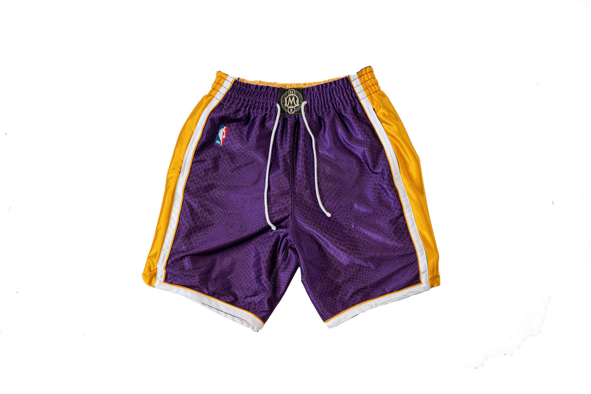 Los Angeles Lakers: Kobe Bryant 1996/97 Rookie Yellow Champion Jersey –  National Vintage League Ltd.