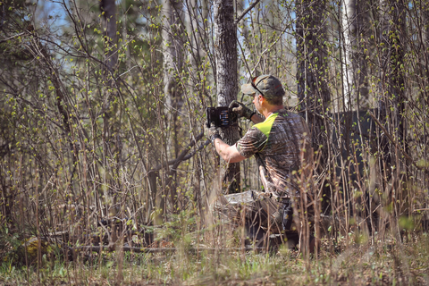 Eight suggestions for hunters to use trail camera