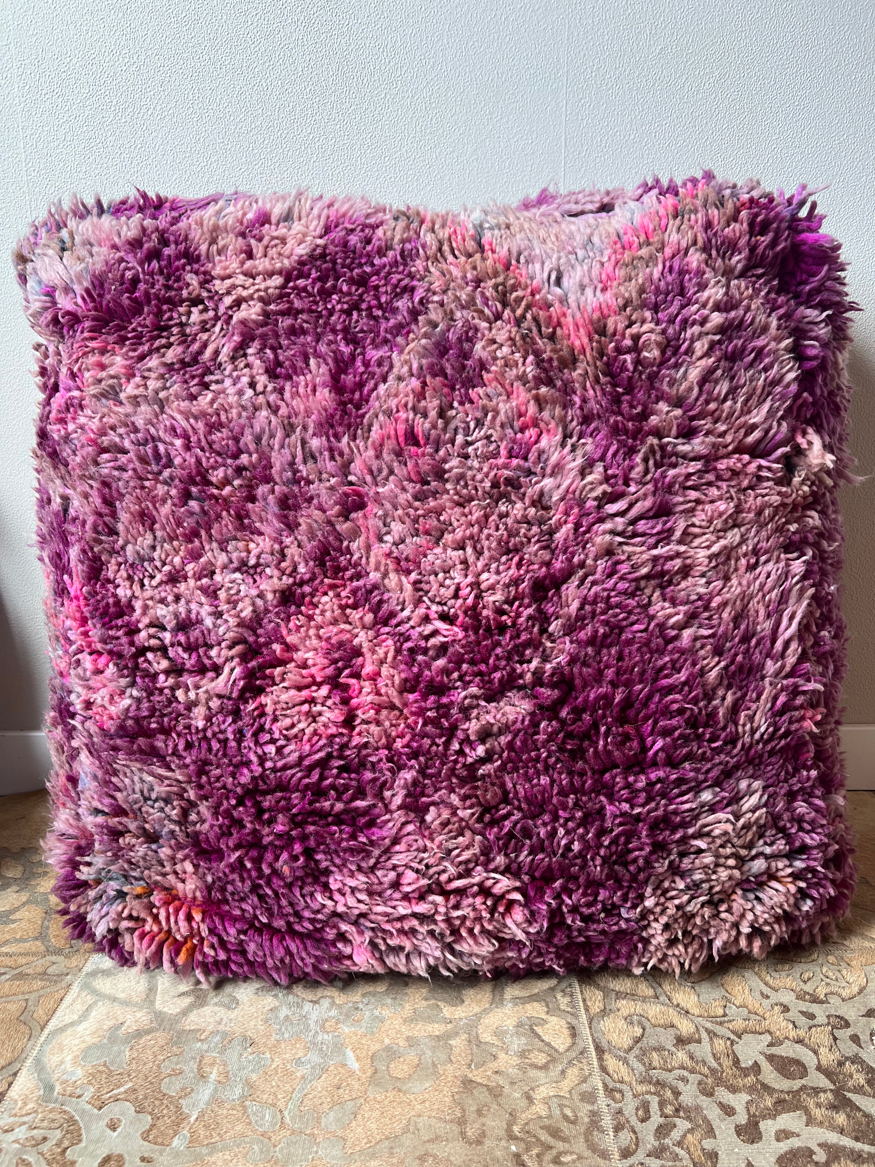 boog test Grootte Vintage berber boujaad poef - Fluffy purple – MaisonBE
