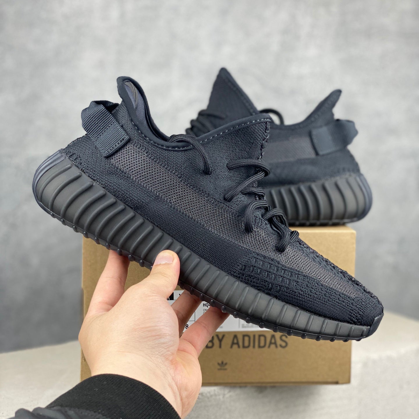 おしゃれ】 V2 yeezy BOOST boost 350 adidas ONYX 25.5cm v2 YEEZY