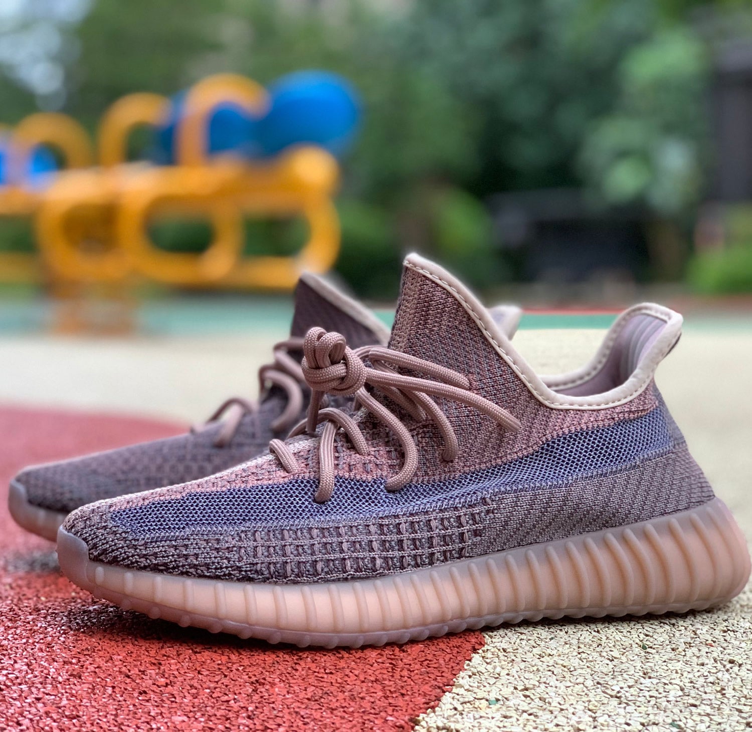 じですね⋒ adidas - YEEZY BOOST 350 V2 HO2795 の通販 by めいち's