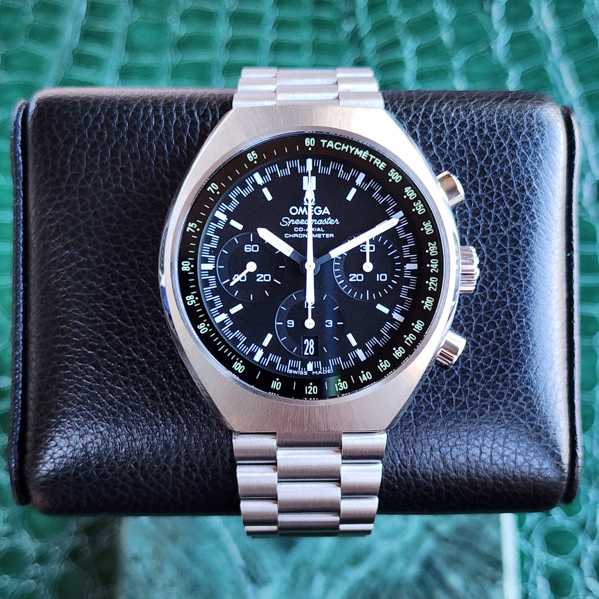 Omega Speedmaster Moonwatch Professional 42mm – O. Store