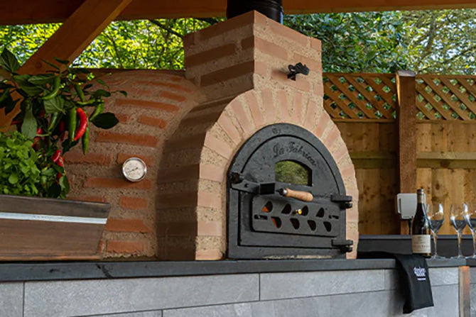 Fuego Wood Fired Pizza Oven
