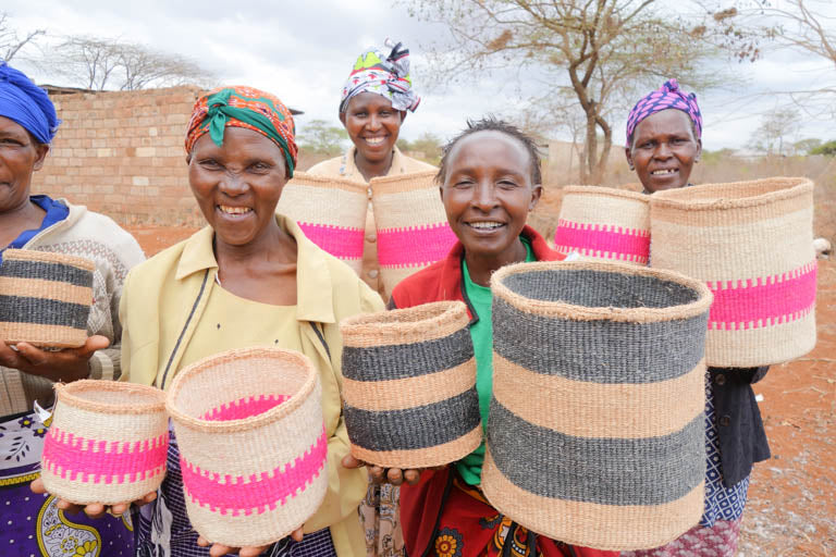 Journée internationale de la femme The Basket Room Weavers Kenya