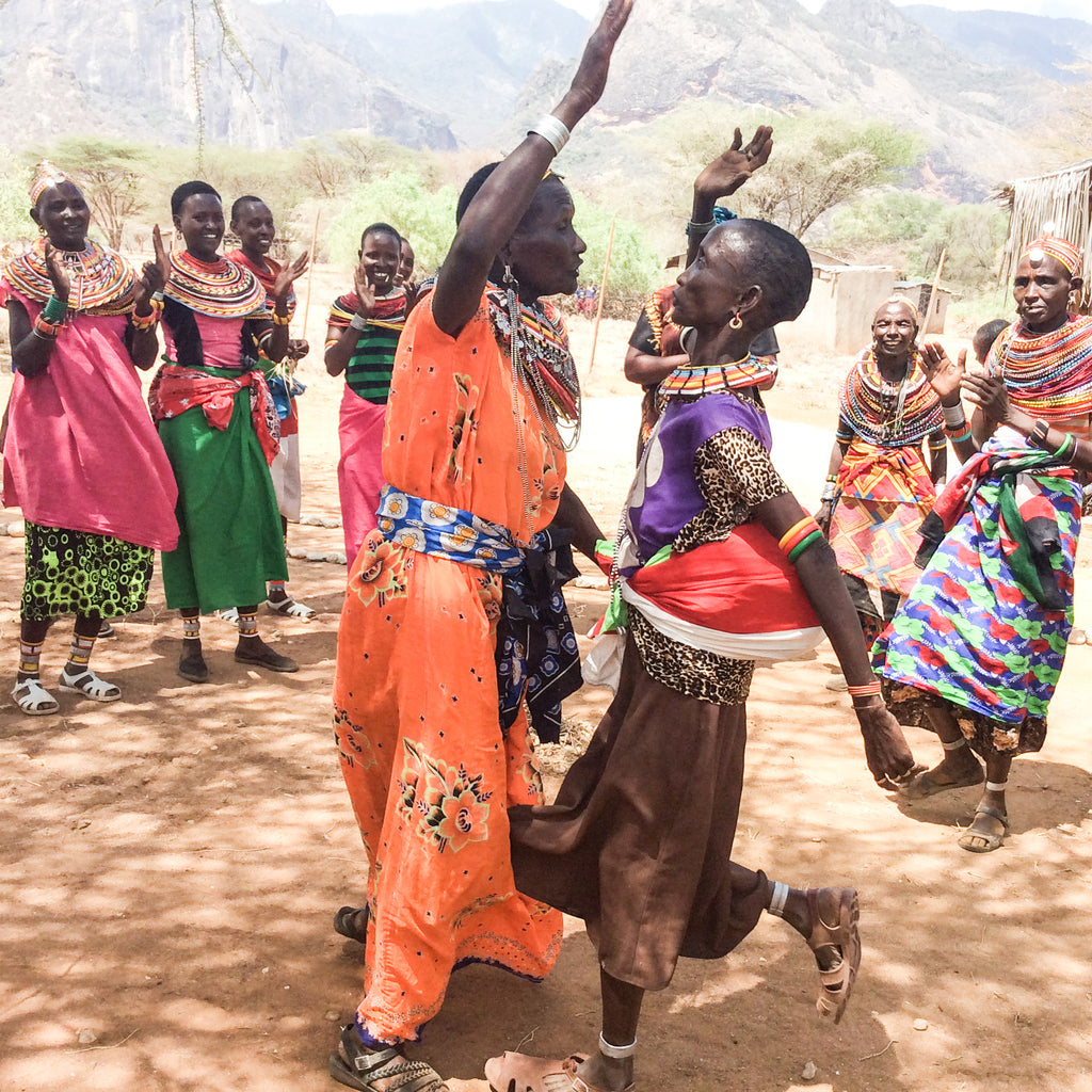Tanz Samburu, der Korbraum, nomadisches Kenia