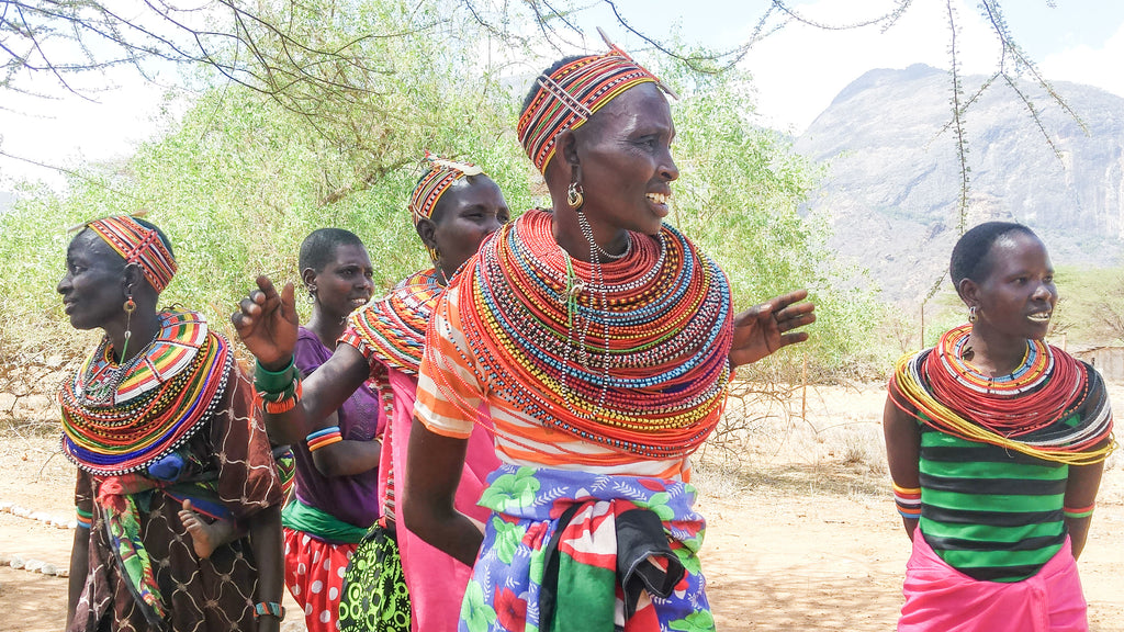 Perlen Samburu Stamm der Korbraum Kenia