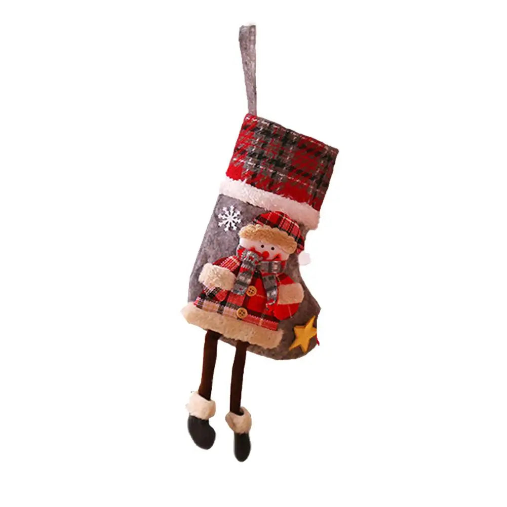 Festive Christmas Socks & Tree Pendant Set - Image 15