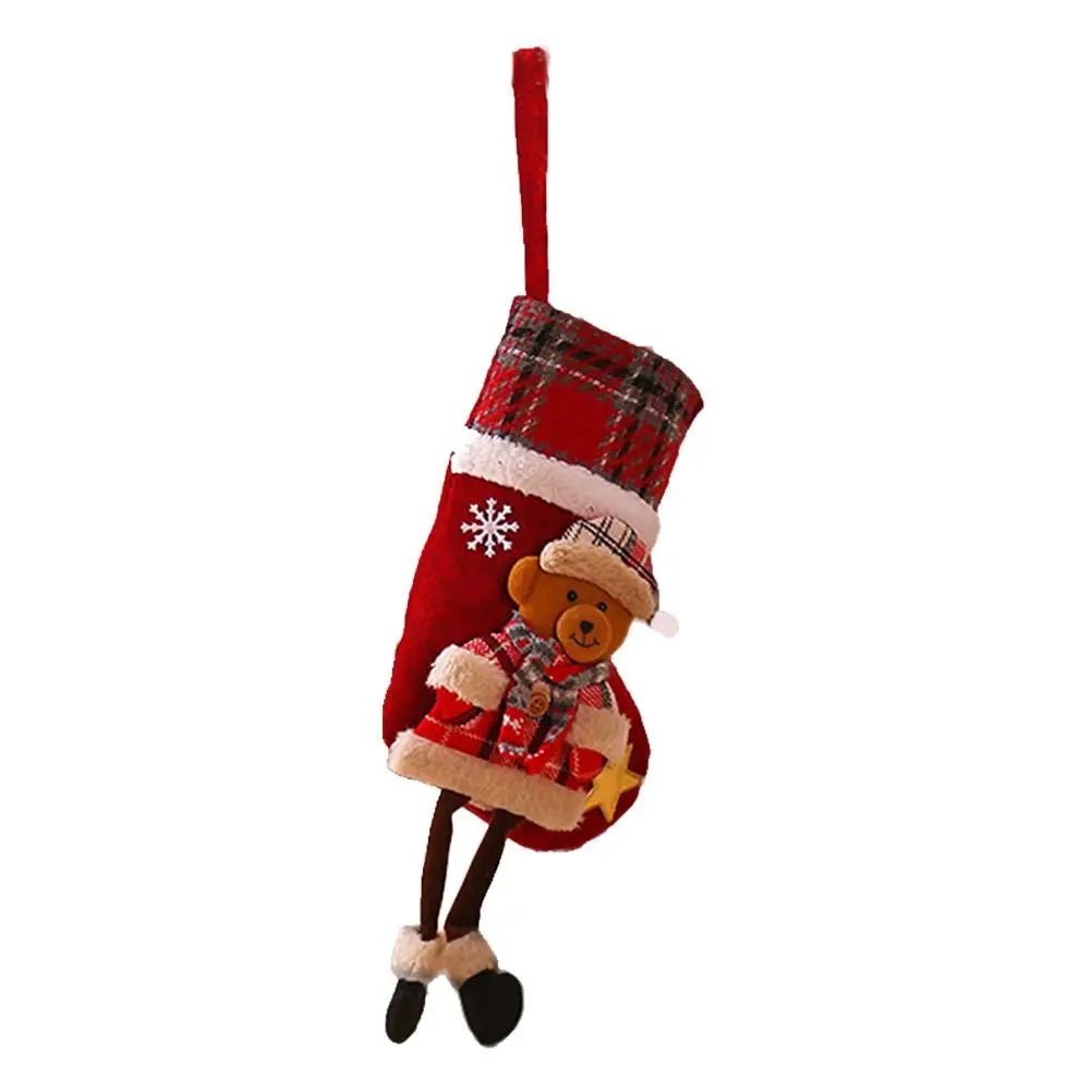 Festive Christmas Socks & Tree Pendant Set - Image 18