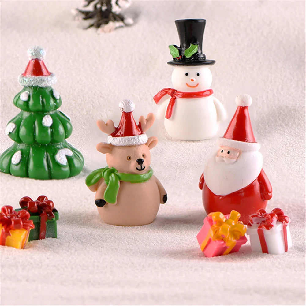 Charming Mini Christmas Ornaments: Santa, Snowman & Tree - Image 3