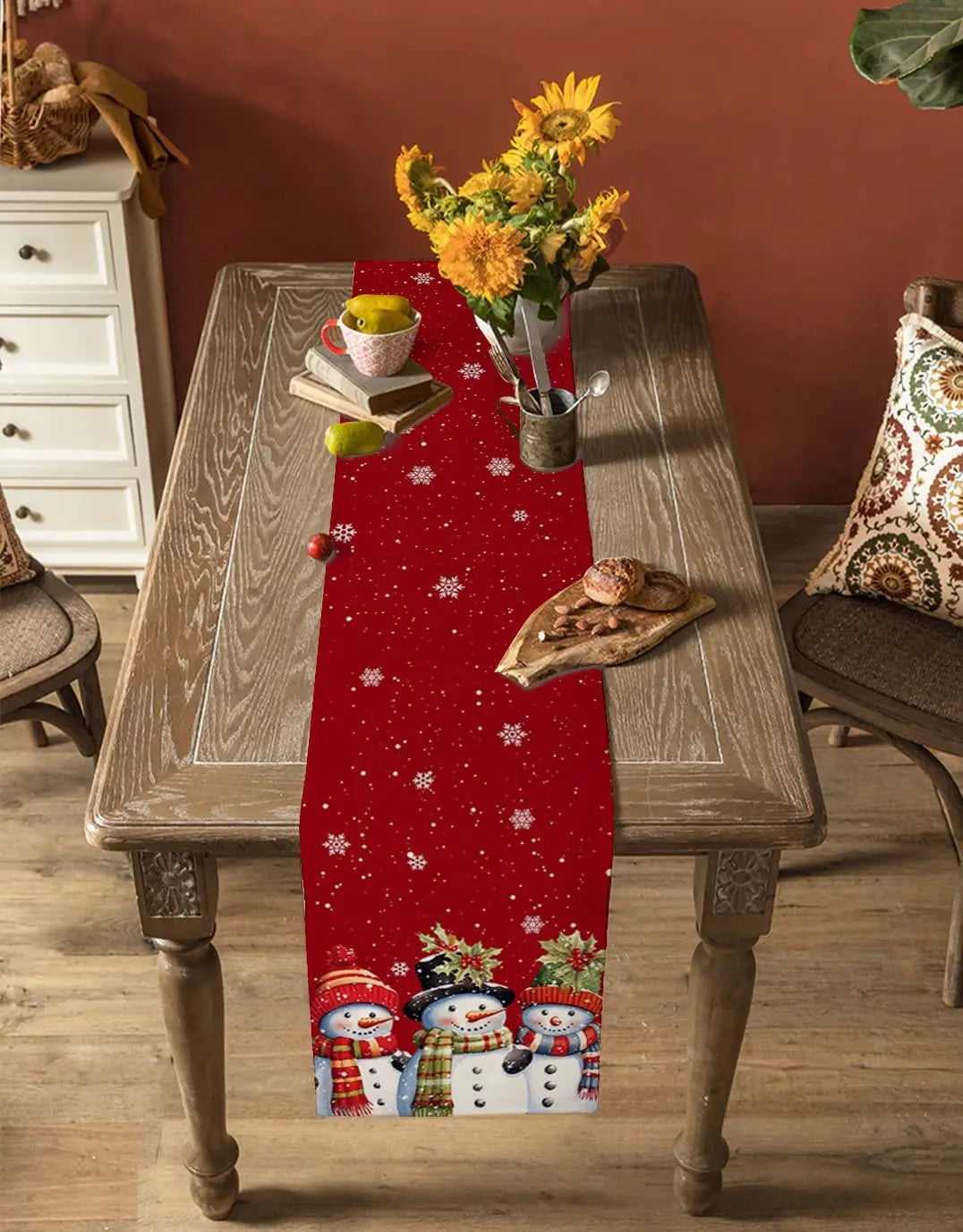 Festive Snowflake Table Runner for Christmas Cheer - Image 13