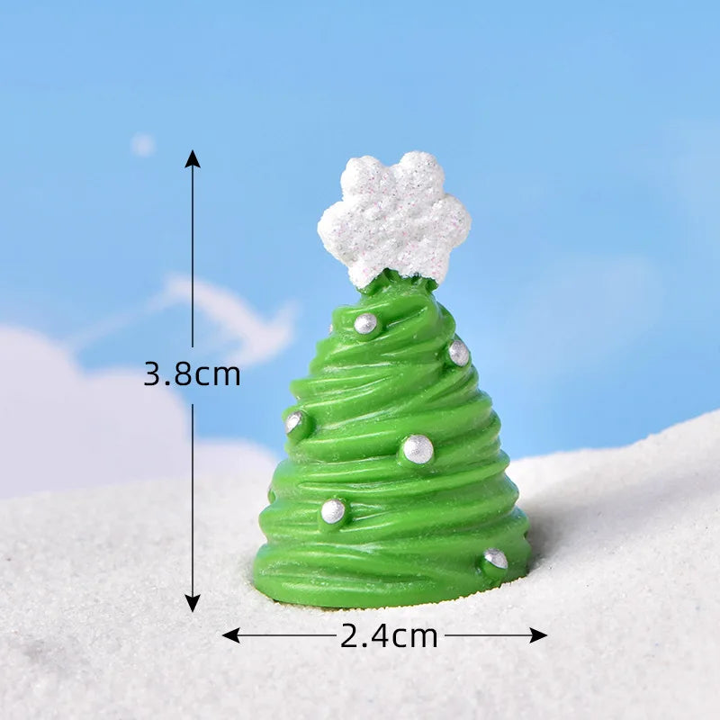Charming Mini Christmas Couple Figurine Ornament - Image 19