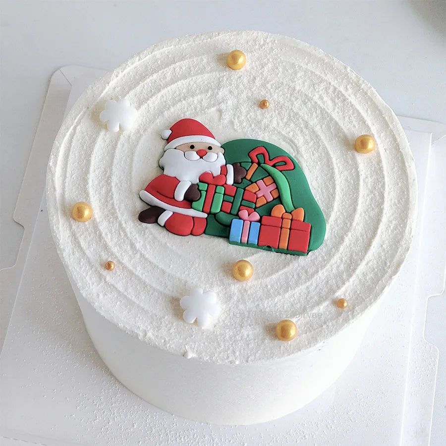 Festive Santa & Elk Cake Toppers for Christmas - Image 17