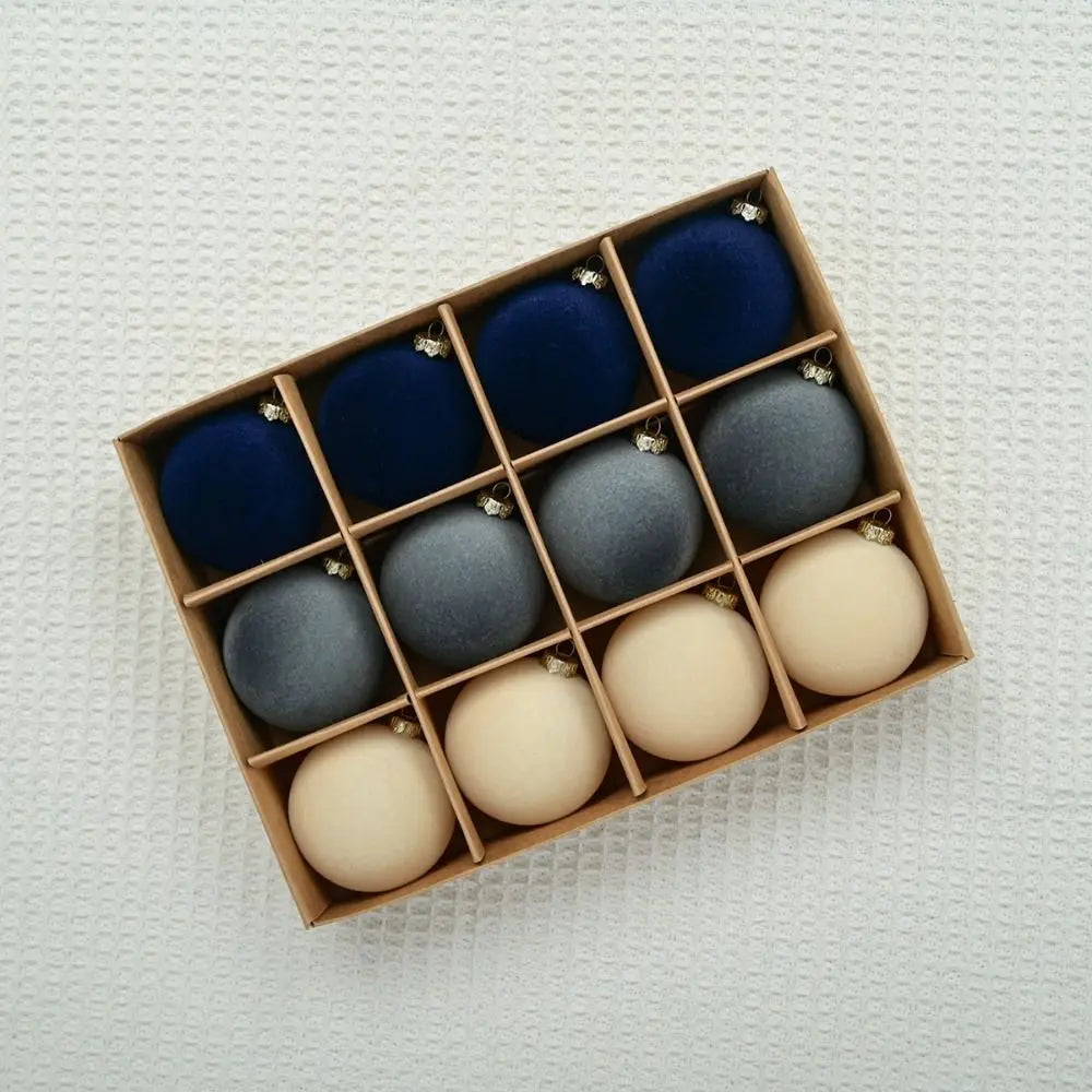 12pcs Velvet Shatterproof Christmas Ball Ornaments - Image 18