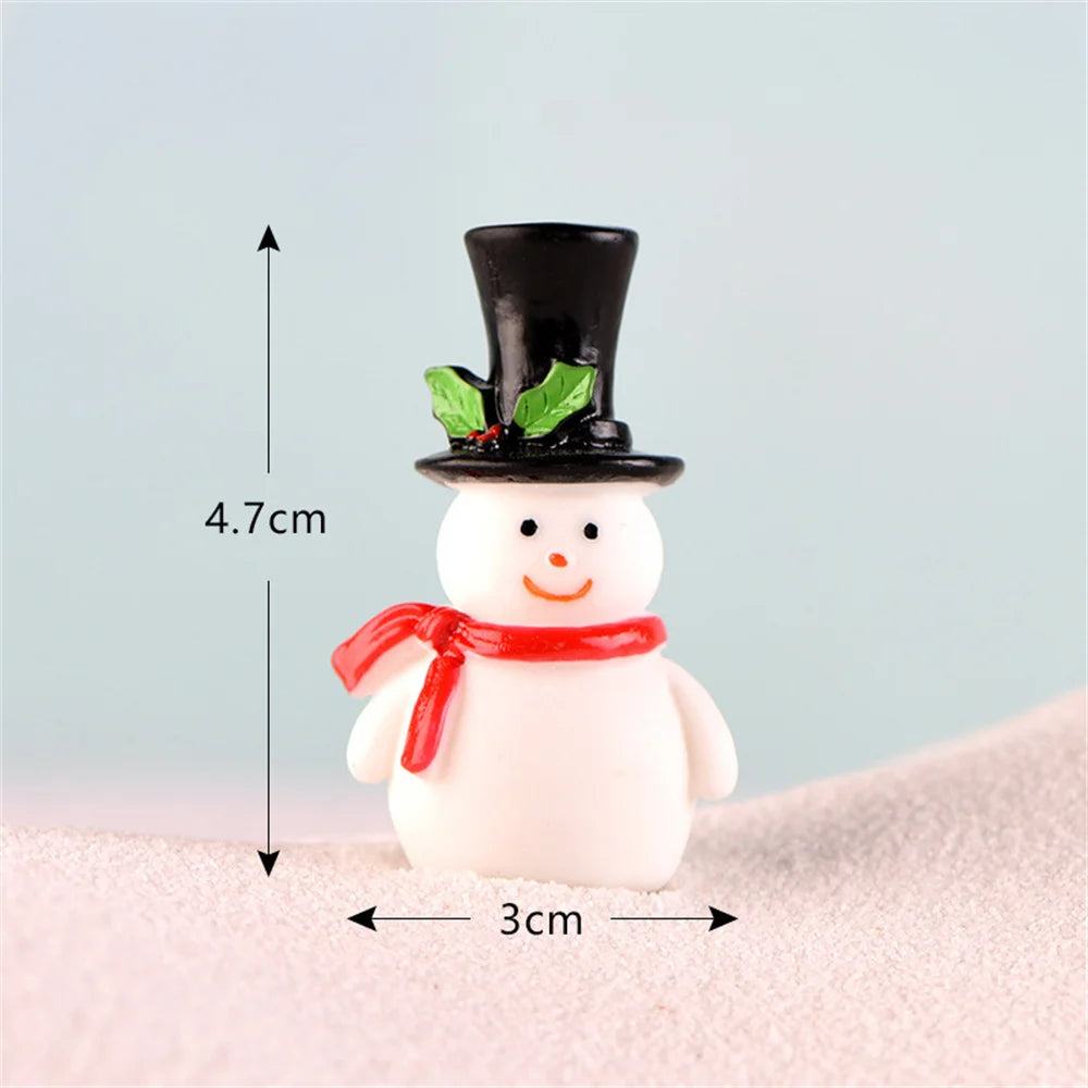 Charming Mini Christmas Ornaments: Santa, Snowman & Tree - Image 8