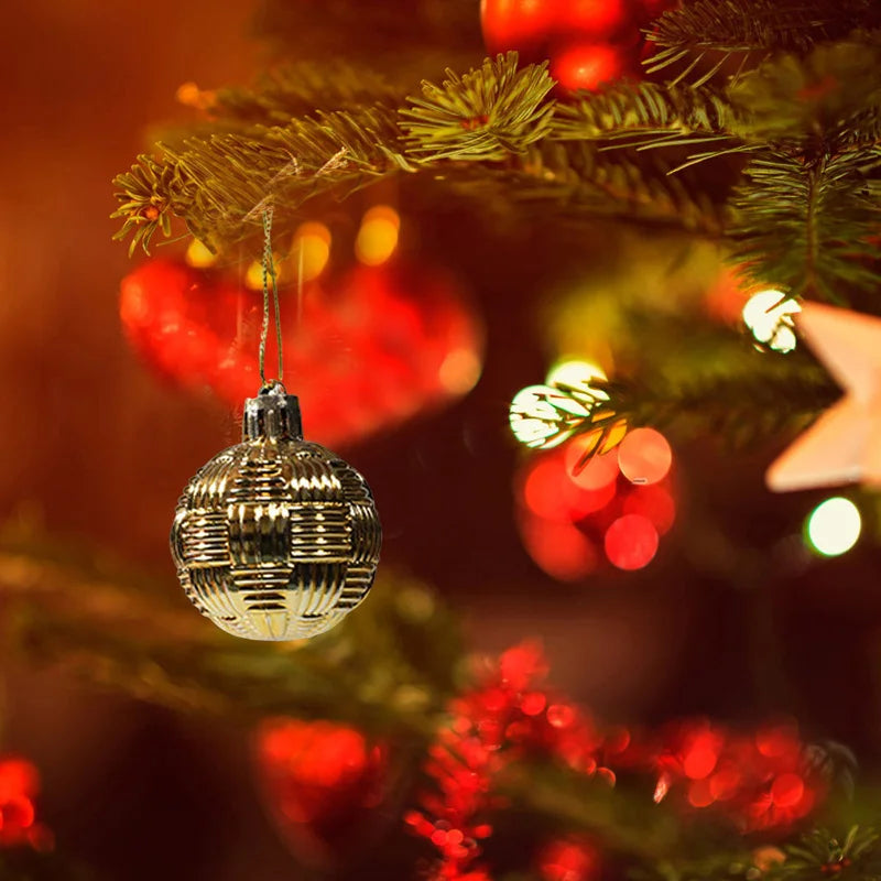 Festive 6PC Christmas Ball Ornament Set - Image 9