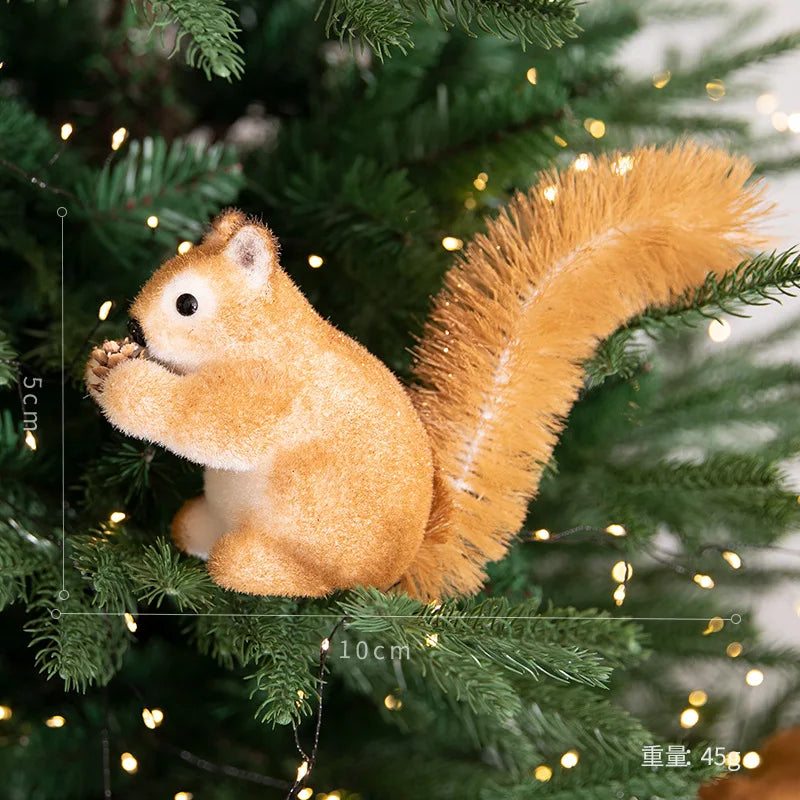 Adorable Squirrel Pendant for Christmas Tree Decor - Image 4