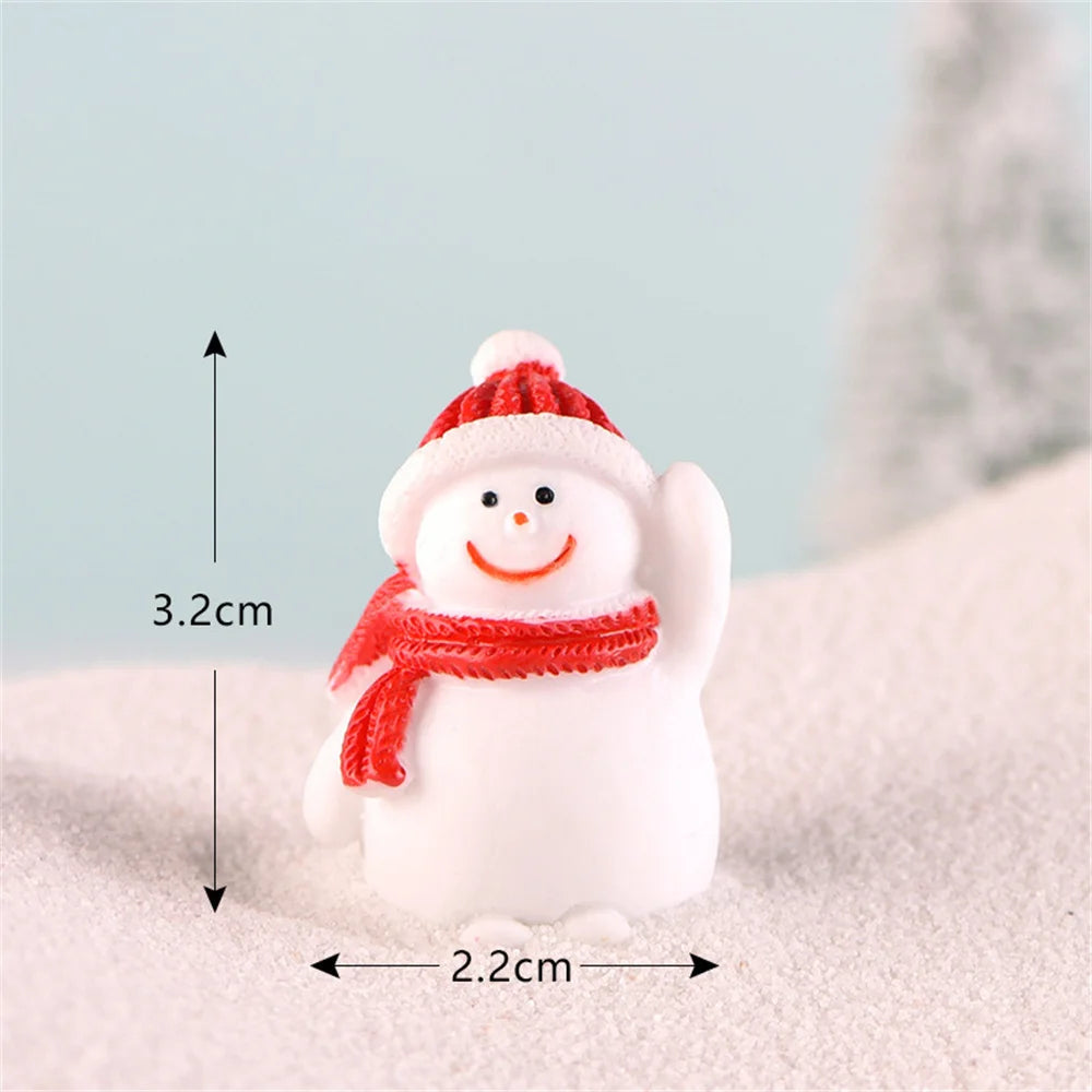 Charming Mini Christmas Ornaments: Santa, Snowman & Tree - Image 9