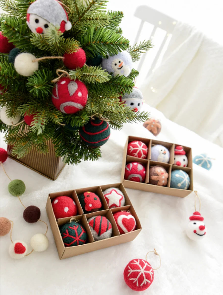 6PCS Christmas Tree Snowflake Felt Ball Ornaments - Image 15