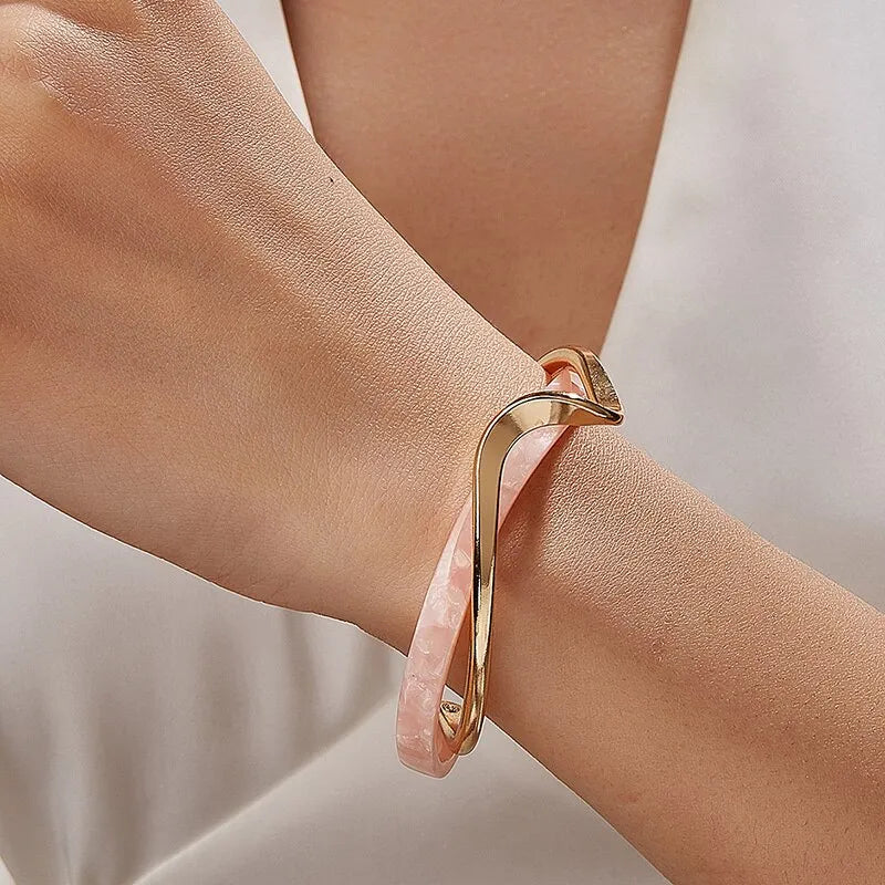 White Shellfish Bracelets Bend Bangles
