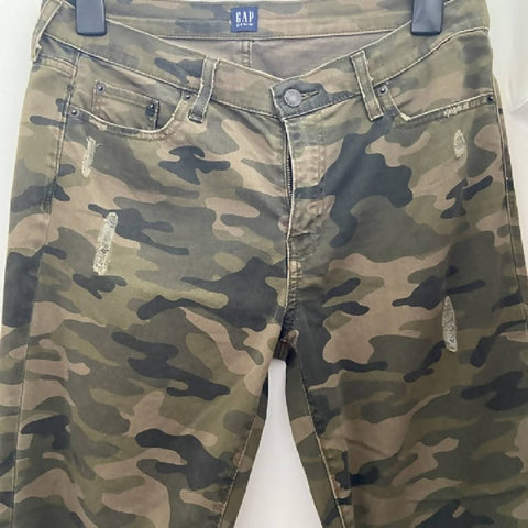 gap camouflage jeans