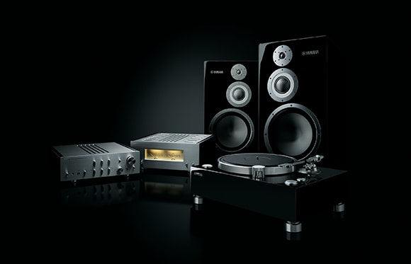 GT-5000 turntable and 5000 Series components.