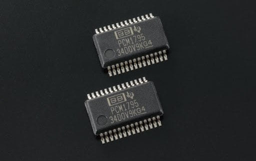 The Texas Instruments PCM1795 chipset is a utilitarian design.