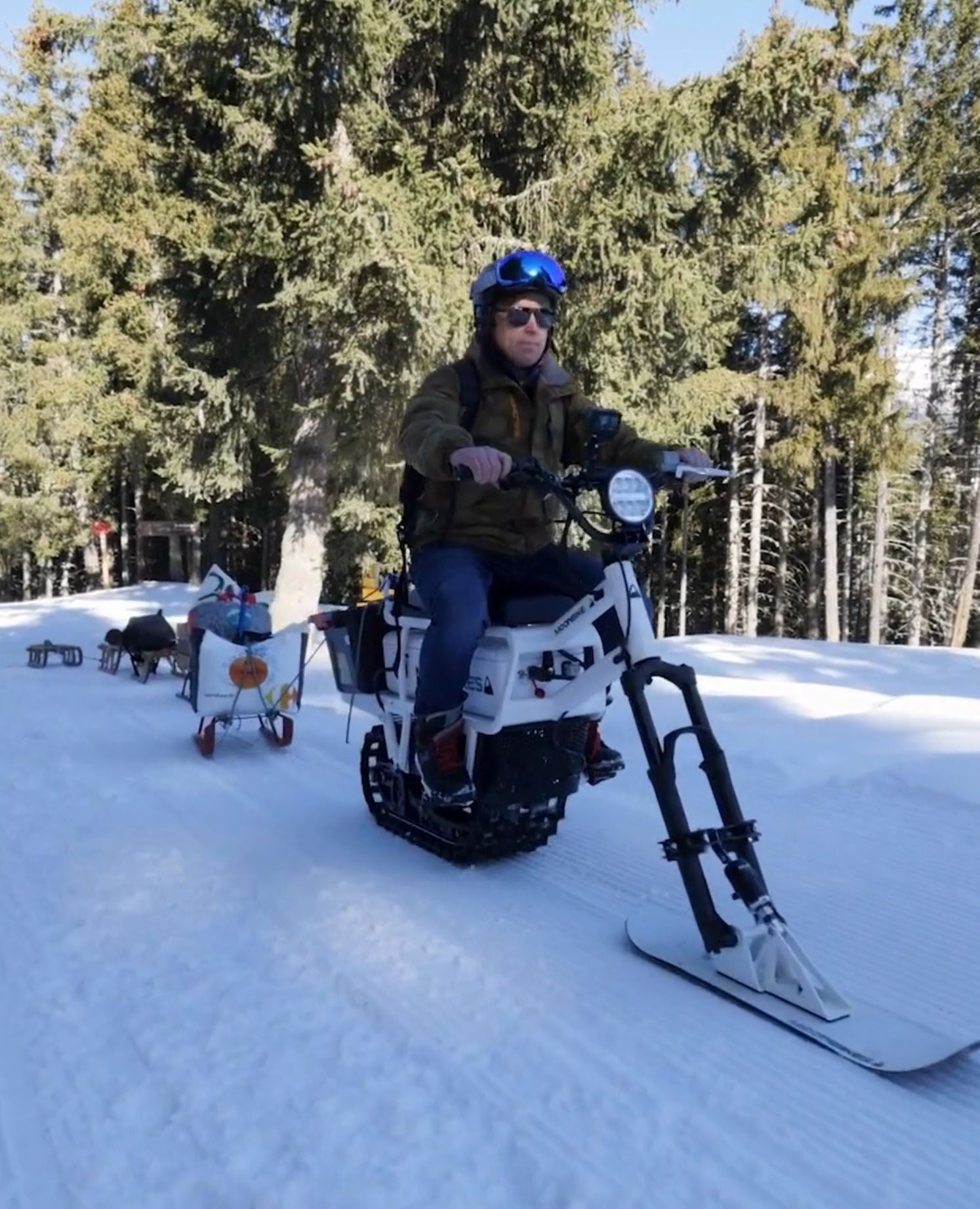 MoonBikes 100% Electric Snowbike Ultralight electric Snow bike | Snowbike