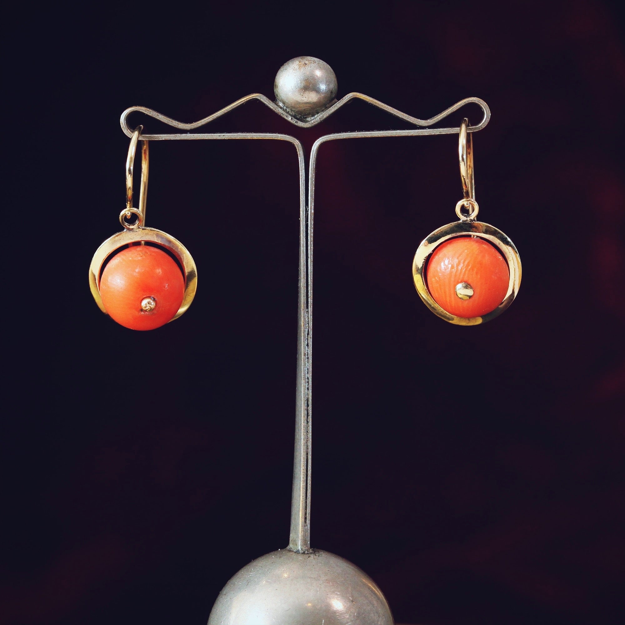 Vintage Italian 'Pomegranate' Coral Earrings – Fetheray