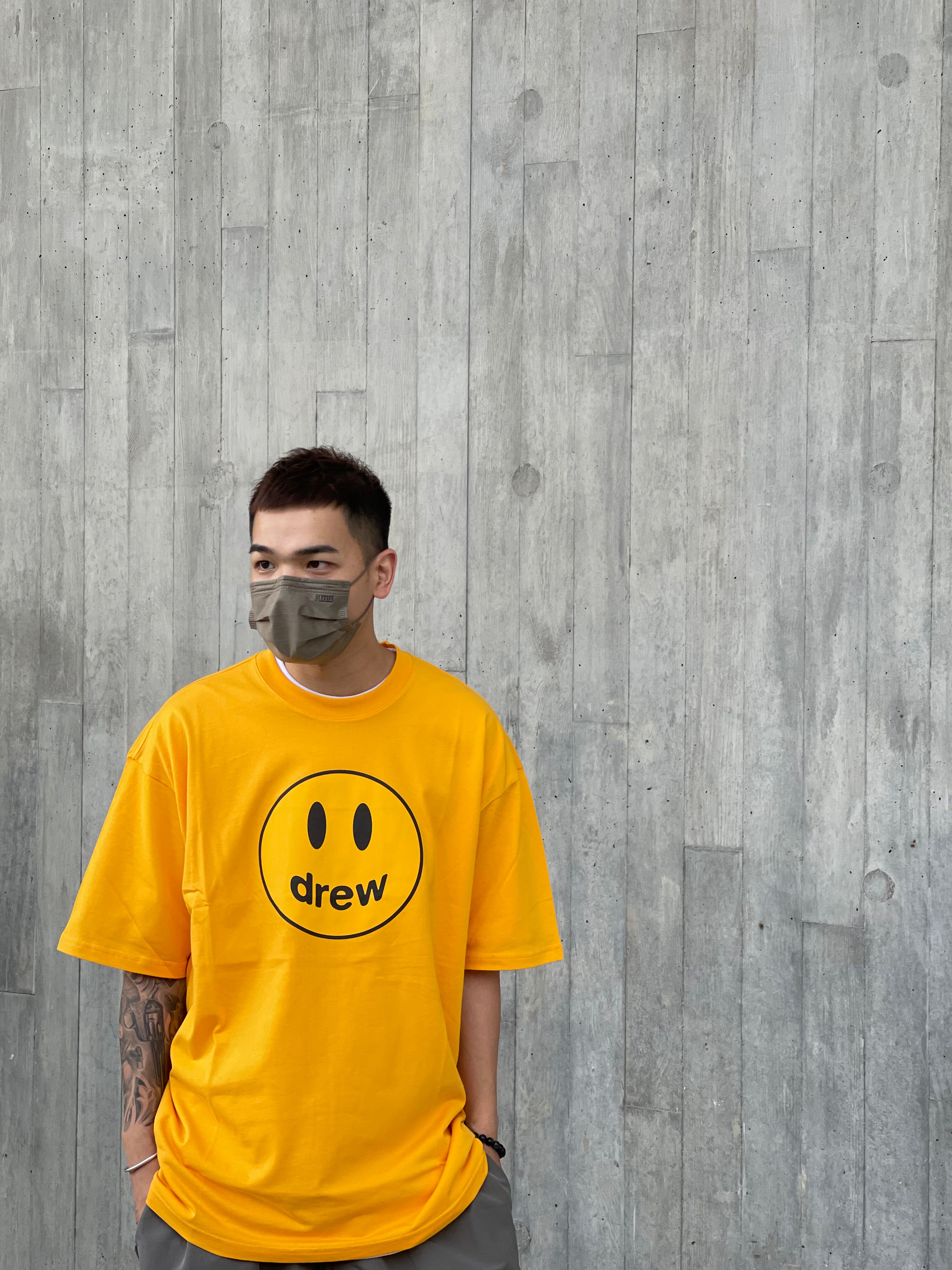 DREW HOUSE GOLDEN L YELLOW S TEE MOSCOT