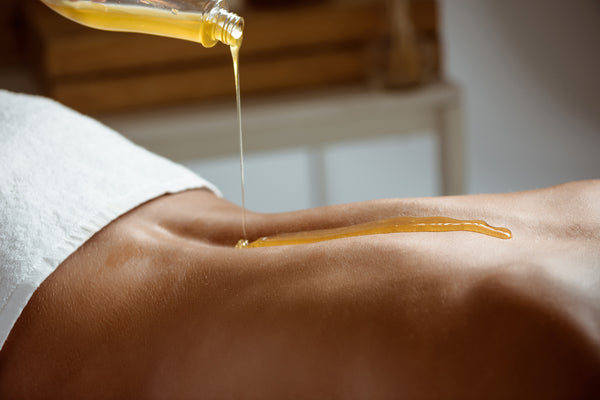 Honey on skin spa