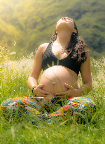 pregnant woman meditating