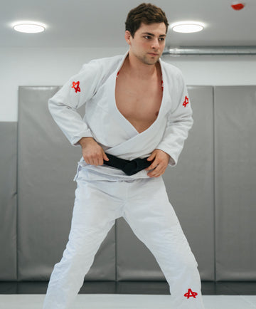 Wily White BJJ Gi