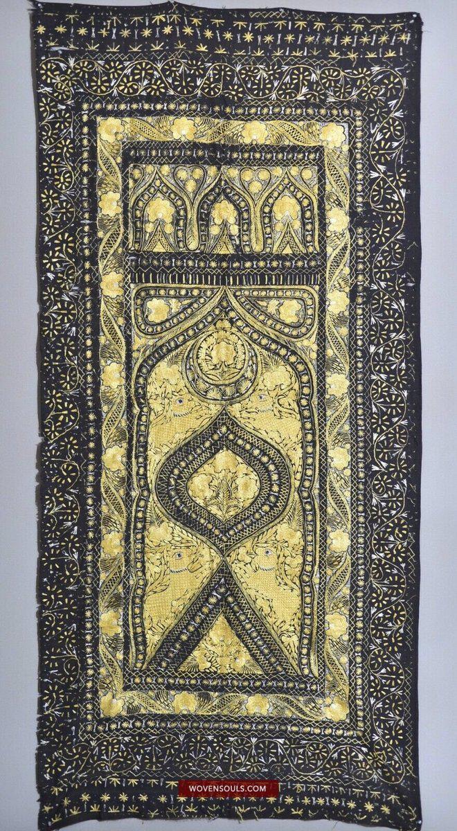 1397 Antique Deccan Ceremonial Offering Phulkari Textile - Lion Motifs ...