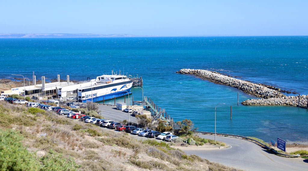 CAPE JERVIS SEALINK FERRY TO KANGAROO ISLAND