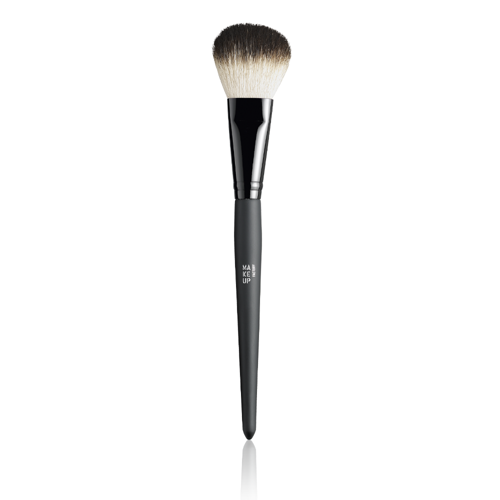 pressed powder brush