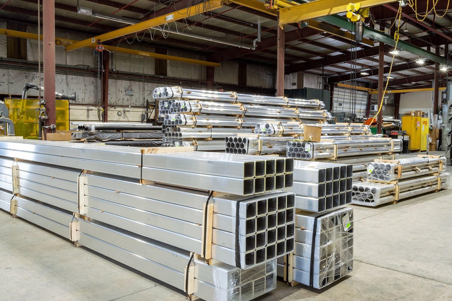 warehouse-light-poles-5.jpg__PID:dc178d04-3342-4a95-a7de-0315b7291b60