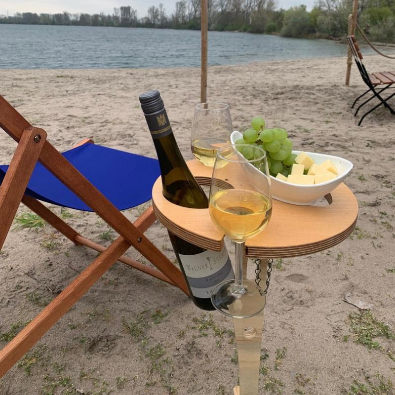 SunChaser Outdoor Portable Wine Glass Holder by Bella D'Vine – 3  Attachments Include Lawn Wine Stake for Picnics, Base for Boats and Hot  Tubs, Strap