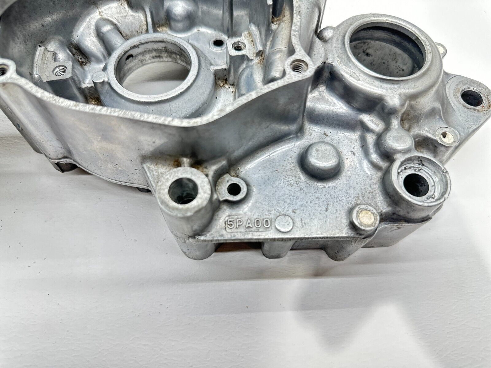2002 Yamaha YZ85 Engine Cases Set Left Right Bottom End Engine Crank OEM YZ 85