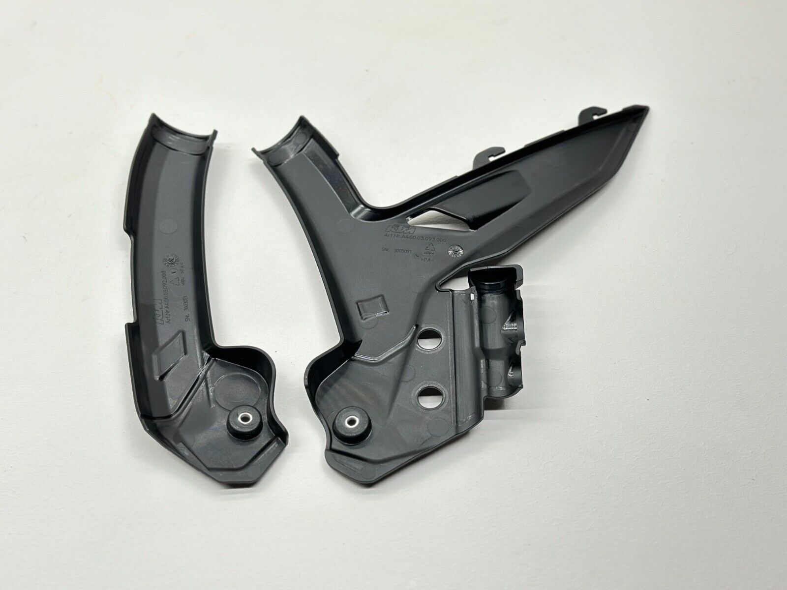 New 2024 KTM 450 SX-F Frame Guard Set Plastic Protectors OEM A46003094000C1 SXF